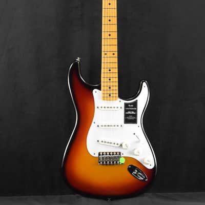 Mint Fender Vintera III Late '50s Stratocaster 3-Color Sunburst Maple Fingerboard image 2