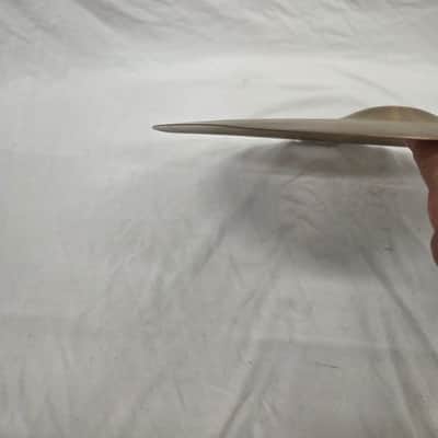 Zildjian 16" A. Zildjian & Cie Vintage Crash Cymbal 2000 - 2007 - Traditional - 862g (C020-C1) image 11