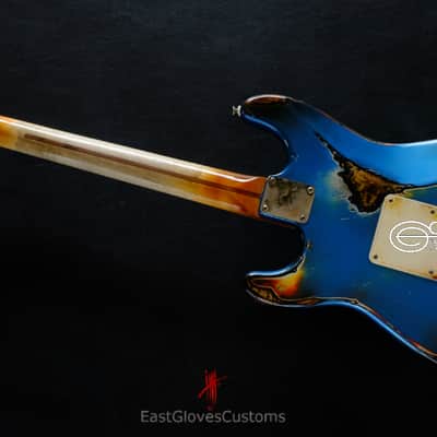 Fender Stratocaster Special Edition HSS Pelham Blue/Sunburst Heavy Aged Relic by East Gloves Customs image 20