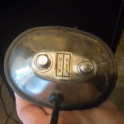 1977 70 watt Fender Bandmaster Reverb and Vibes  - Silverface image 3