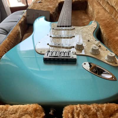 Rare Mint 1997 USA Hot Rodded Fender Roadhouse Stratocaster with Custom Shop Texas Specials, Shallers, VIDEO! image 17