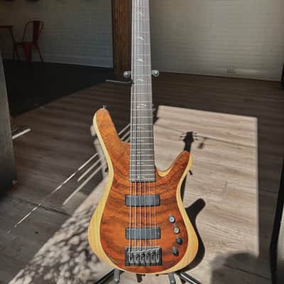 Kiesel Vanquish V69K 6 String Bass Claro Walnut image 4