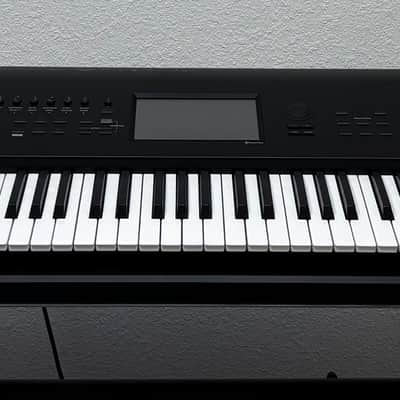 Korg Nautilus 73-Key Music Workstation