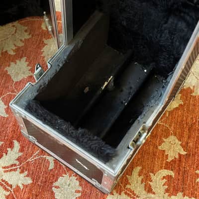 NAUT Cases Triple Guitar Flight Case with Wheels image 9