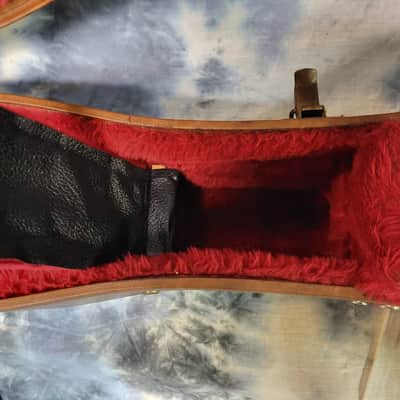 Vintage 1972 Gibson J45 J50 16 inch Brown Red Interior Hard Shell Guitar Case image 12