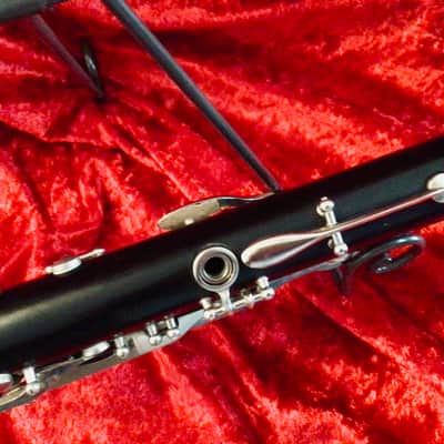 💥Leblanc V7214PC Vito Clarinet Complete Outfit Like NEW! image 8