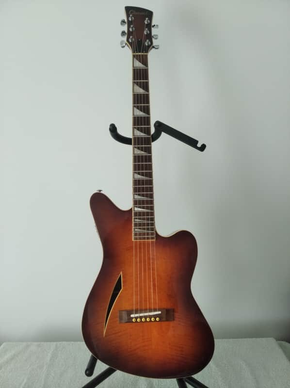 Charvel Surfcaster 325 STX - tobacco burst