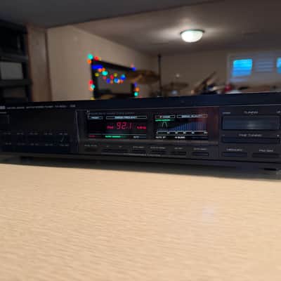 Yamaha TX-900U High Model AM/FM Stereo Tuner Tested Great Working image 3