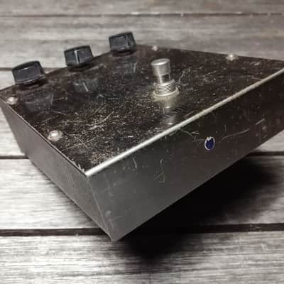Electro-Harmonix Frequency Analyzer image 4