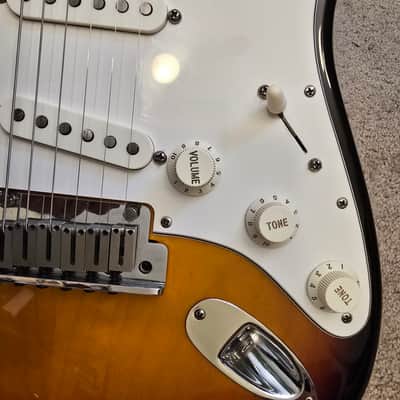 Fender American Standard Stratocaster 1993 - Brown Sunburst image 23