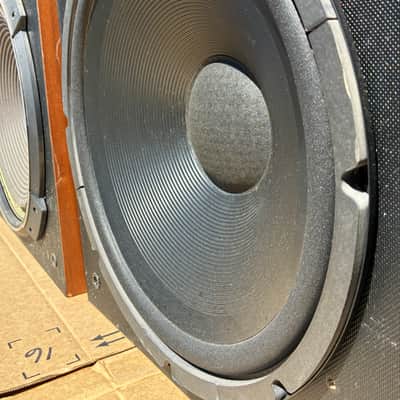 Realistic Mach Two (40-4032) 3-Way Stereo Speaker System Pair image 7