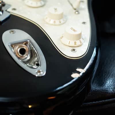 Fender Standard Stratocaster with Rosewood Fretboard 2004 - Black With EMG David Gilmour Pickup Set image 11