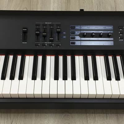 Kawai MP5 con Trolley image 2