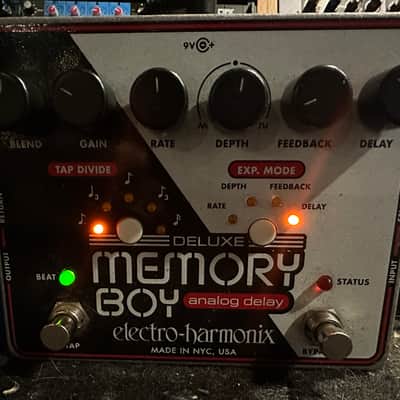 Electro-Harmonix Deluxe Memory Boy Tap Tempo Analog Delay 2010 - Present - Black / White / Red image 1