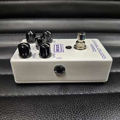 MXR M87 Bass Compressor - White image 3