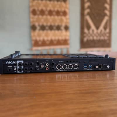 Akai MPC Live II Standalone Sampler / Sequencer 2020 - Present - Black image 3