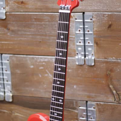 The Alternative Guitar Company 34 1/2 2000s - Red image 7