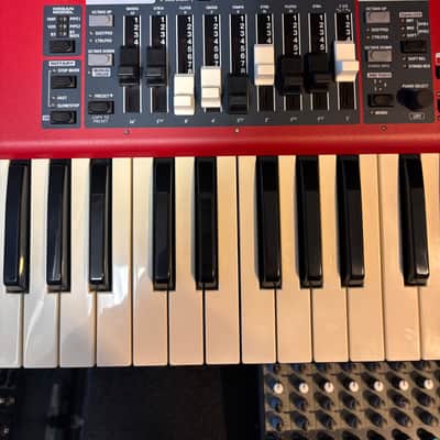 Nord 73-Key Electro 6D Stage Piano image 3
