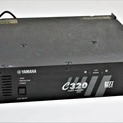 Yamaha C320 2-Channel Power Amplifier image 1