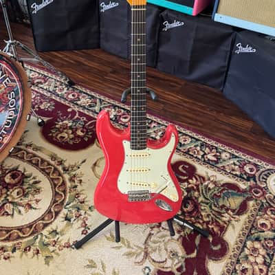 Fender American Vintage II '61 Stratocaster 2022 - Present - Fiesta Red image 1