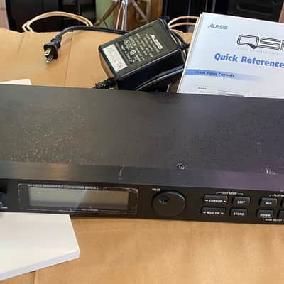 Alesis QSR 2000s - Black