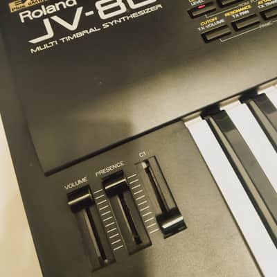 Roland JV 80 image 8