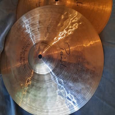 Paiste 14" Signature Medium Hi-Hat Cymbals (Pair) 1989 - Present - Traditional image 1