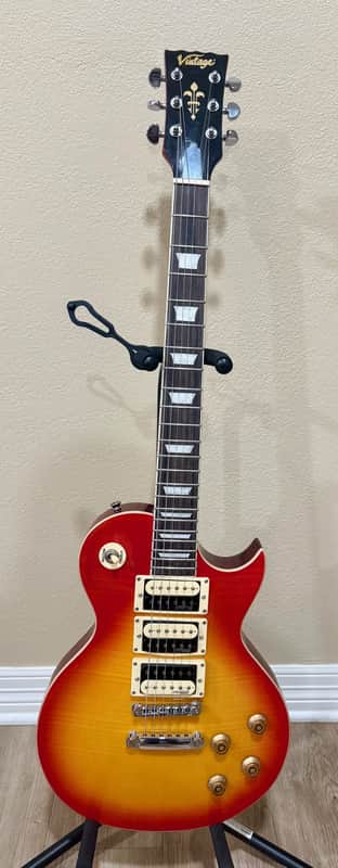 Vintage V1003 2015-2020's - Cherry Sunburst image 1