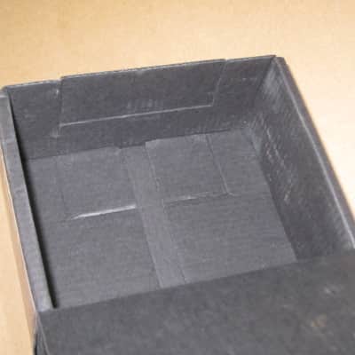 light average wear MXR EMPTY BOX ONLY for M-288 Bass Octave Deluxe (NO pedal / NO paperwork) image 18