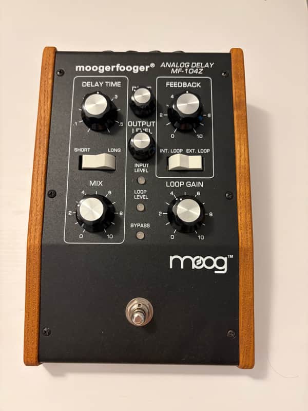 Moog MF-104Z Moogerfooger Analog Delay 2005 - Black image 1