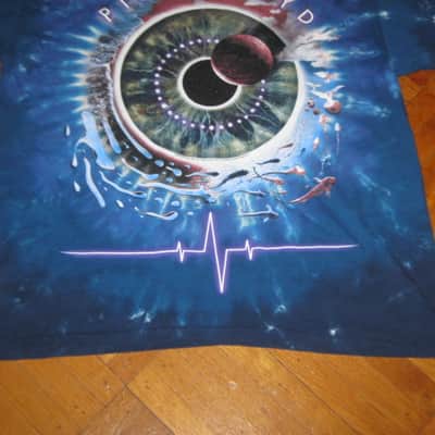 near new (worn once) Liquid Blue (shirt maker brand) Pink Floyd Pulse Concentric Tie-Dye T-Shirt, Men's XL, 100% Pre-Shrunk Cotton, Short Sleeve 2020s - Tye Dye: Blue, White, Purple / Graphic: Pupil, Space, Ocean (black, white, red, blue, green, purple) image 13