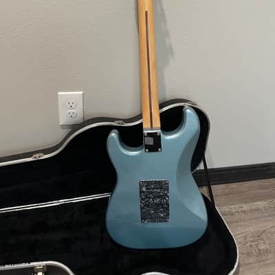 Fender 2006 MIM Fender Stratocaster - Metallic Ice Blue Finish image 3