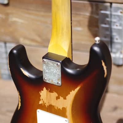 Vintage V6MRSSB Icon Series Distressed SSS - Distressed Sunburst image 13