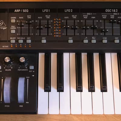 Behringer DeepMind 12 49-Key 12-Voice Polyphonic Analog Synth 2016 - Present - Black image 2