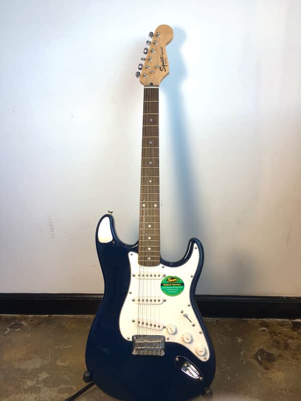 Squier Bullet Strat 2004 Navy Blue | Reverb