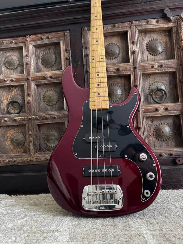 G&L Series SB-2 Bass with Maple Fretboard Mid 1995 - Fullerton Red image 1
