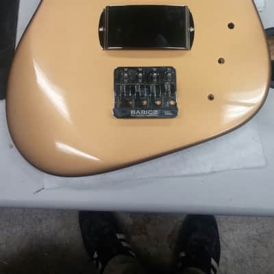 Ramm Thunderbird 2015 Gold image 3