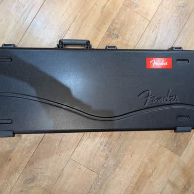Fender American Ultra Stratocaster Limited Edition with Ebony Fretboard 2023 - Bubble Gum Metallic image 15