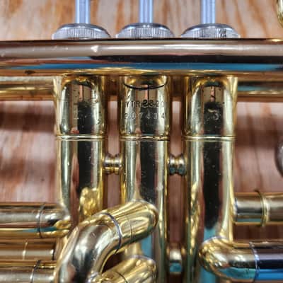 Yamaha YTR 2320 TRUMPET image 3