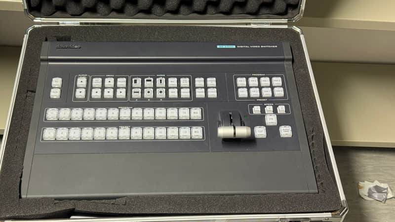 DATAVIDEO, Blackmagic, TC elektronics SE2800 2018 - Black image 1
