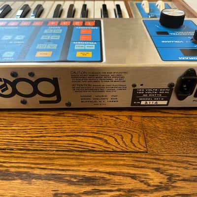 Moog Source Monophonic Analog Synthesizer with Patch Memory 1981 - 1985 - Serviced with Original Box and Manual image 5