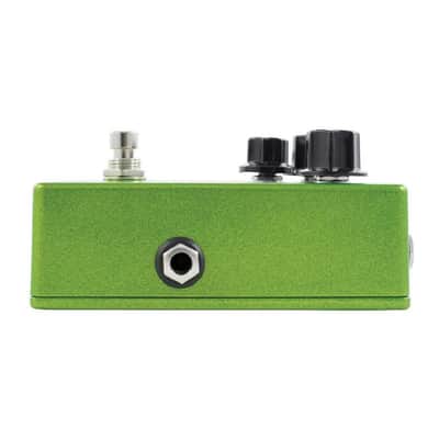 EarthQuaker Devices Hummingbird V4 Repeat Percussion Tremolo Guitar Effects Pedal image 7