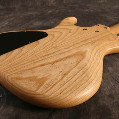 Rick Turner Electroline 4 string Bass 2005 Natural image 21