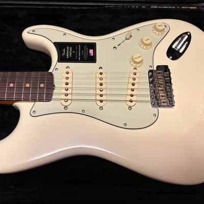 Fender American Vintage II '61 Stratocaster 2026 Olympic White image 2