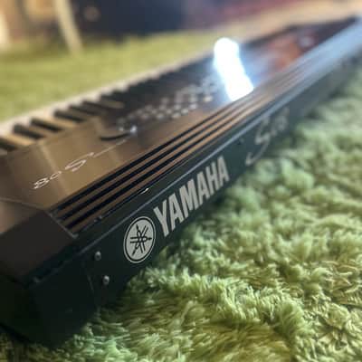 Yamaha S08 88 Key Synthesizer Workstation Piano image 9