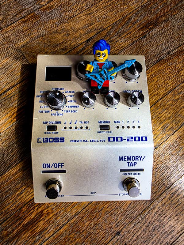 Boss DD-200