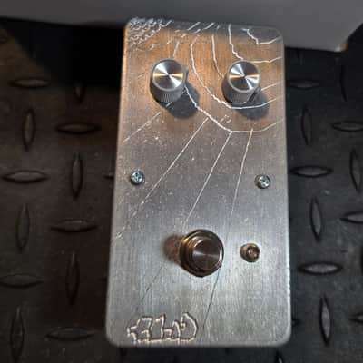 KMD Kogoy Musical Devices Fuzz Facilitator - #27 Anomalous Bass Cut Enhanced Etched Casing image 3