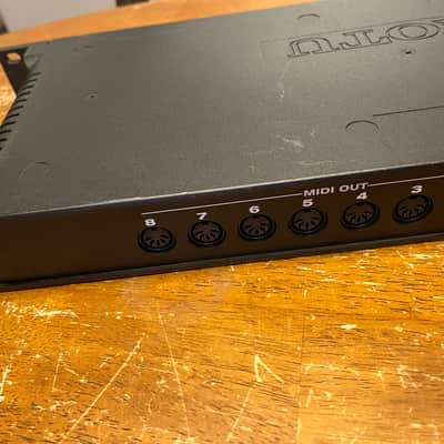 MOTU MIDI Express 128 USB MIDI Interface 2006 - Present - Black image 4