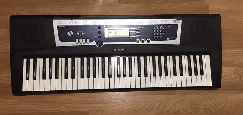 Yamaha YPT-210 2017ish - Black and Silver image 1