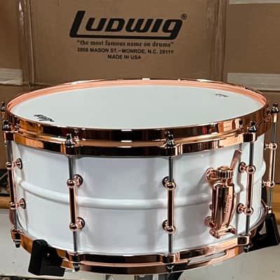 Ludwig LB430TDC Polar-Phonic 6.5x14" Brass Snare Drum with Copper Hardware 2021 - Present - Polar White image 2